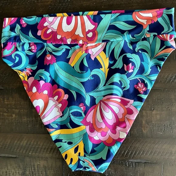NWT 2 PCS TRINA TURK HI WAIST REVERSIBLE INDIA GARDEN BIKINI SIZE 6 - Picture 8 of 11